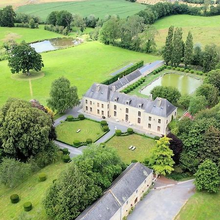 Chateau Du Bu Anctoville Bagian luar foto